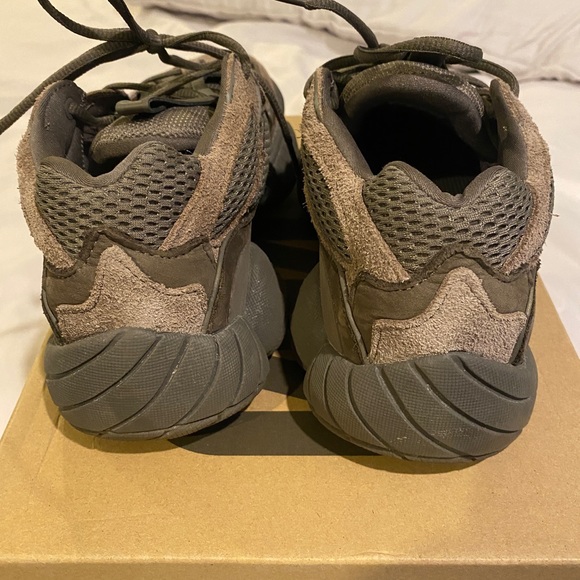 Yeezy 500 Clay Brown 9US - Picture 6 of 9
